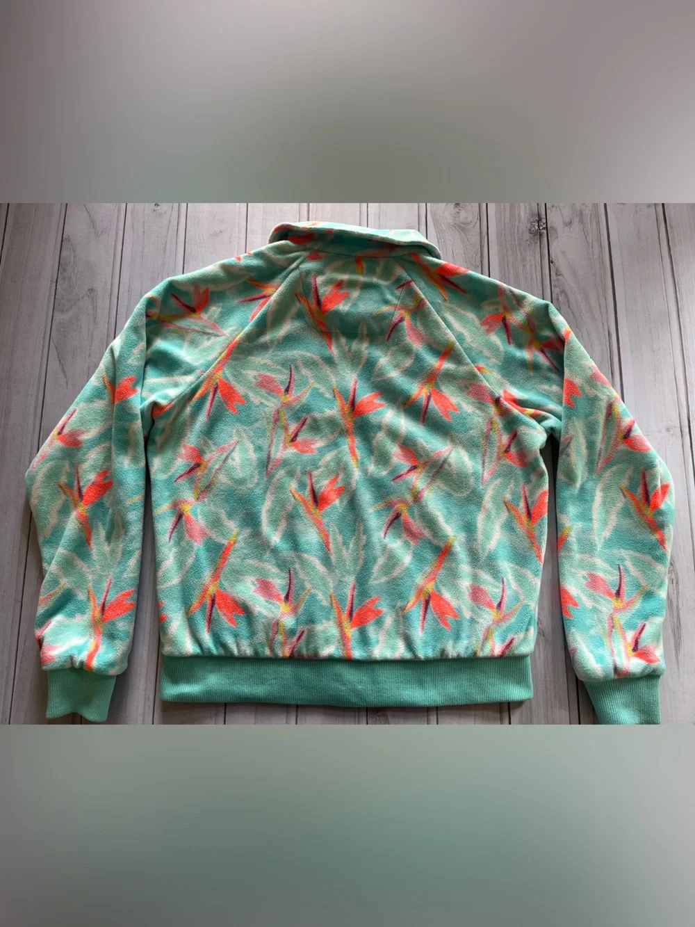 Chubbies fleece full zip jade bird of paradise floral pattern jacket. Medium